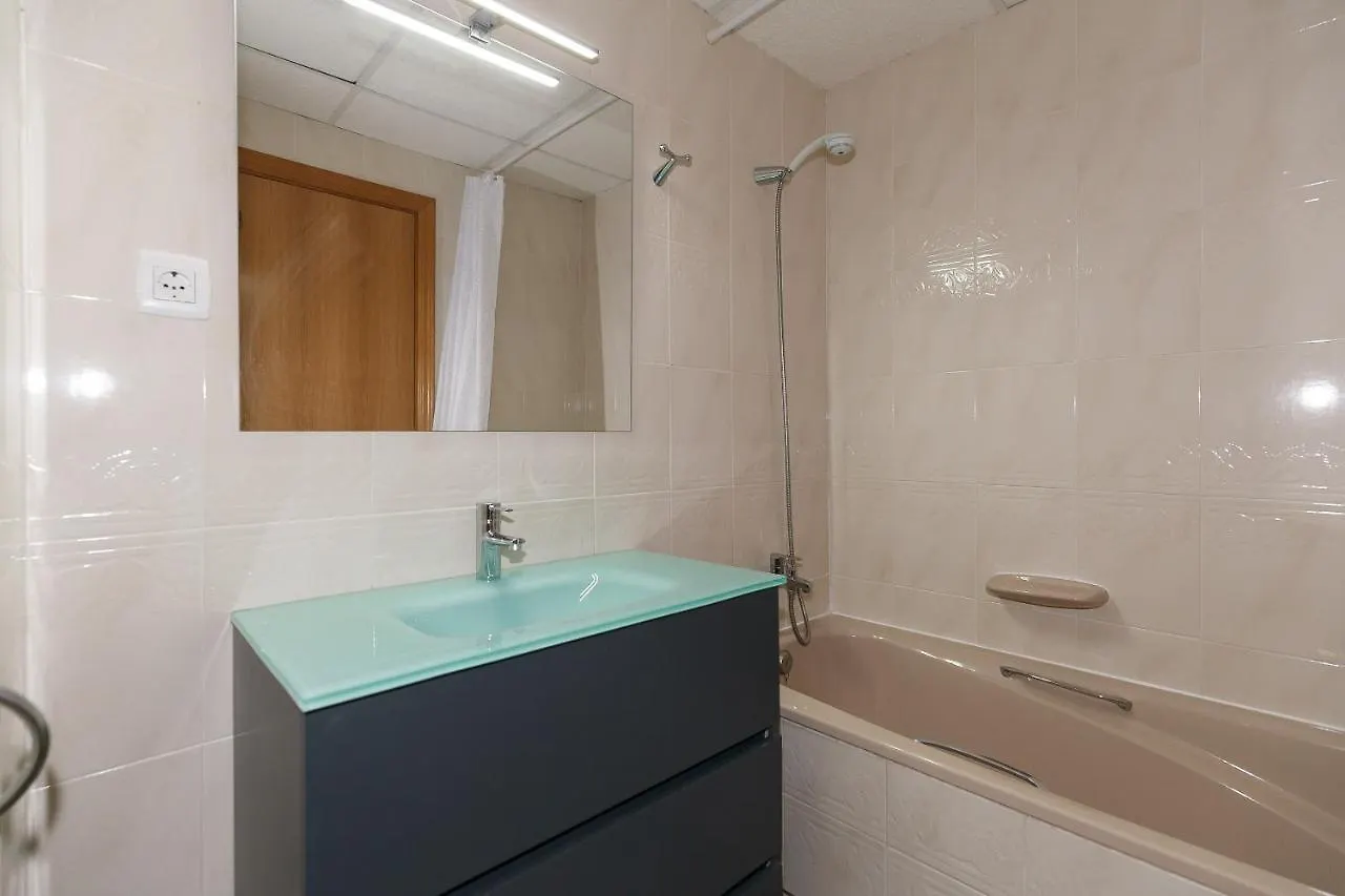 Uhc Arenal Family Complex Villa Hospitalet De L'Infant