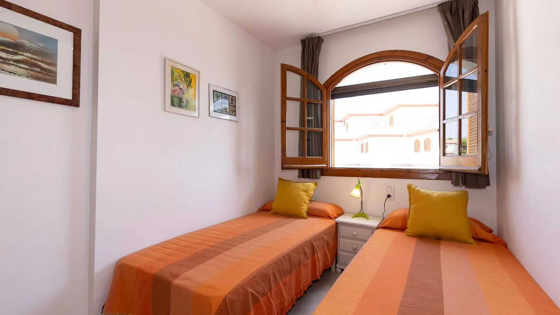Vila Uhc Arenal Family Complex L'L'Hospitalet de l'Infant 0*,